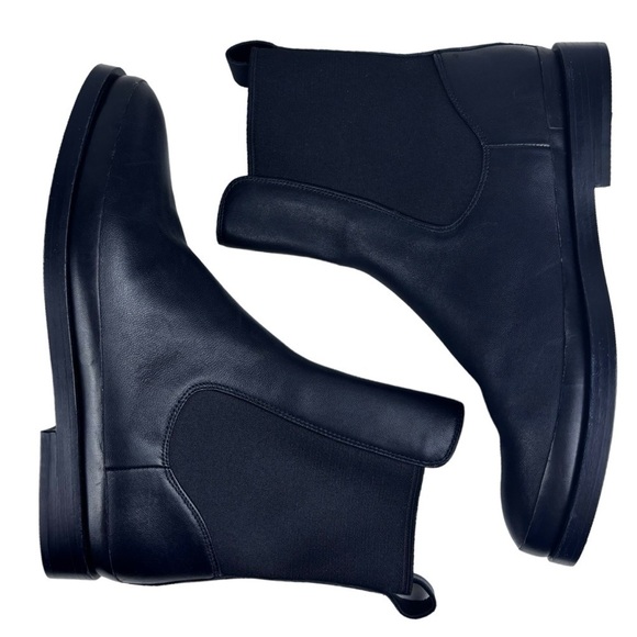 VINCE CECYL BLACK LEATHER PULL ON ANKLE CLASSIC CHELSEA BOOTS - Picture 6 of 15